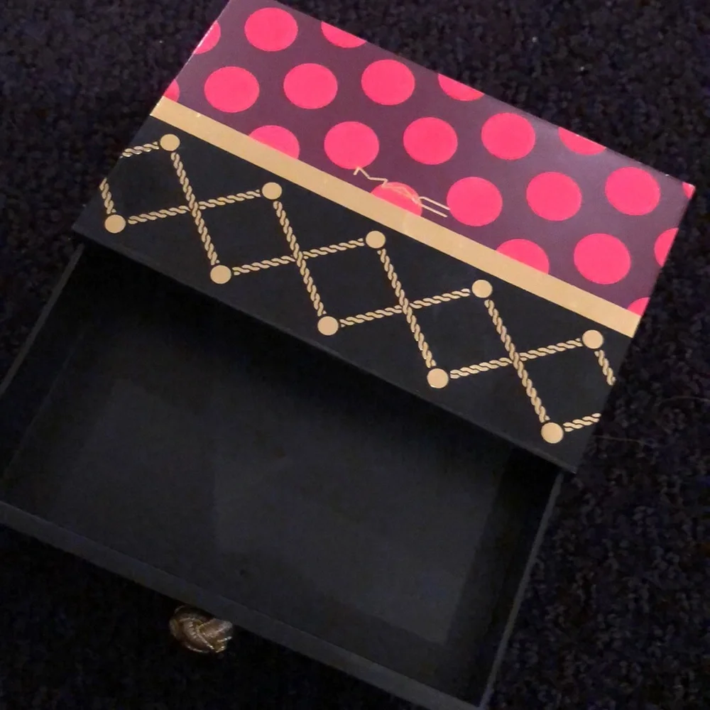 MAC Cosmetics Limited Edition Nutcracker Sweet Collection Makeup Box